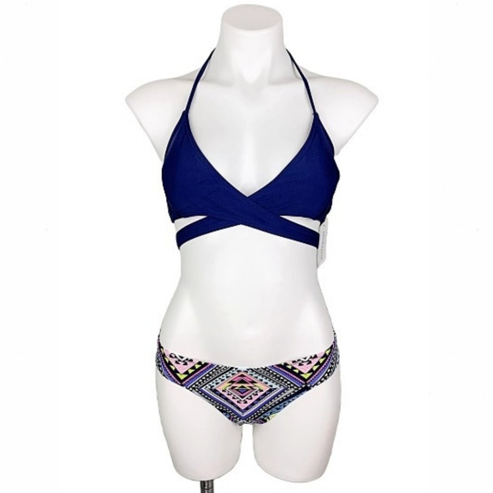 Tribal Print Crisscross Halter Wrap Hipster Bikini - Picture 2 of 6